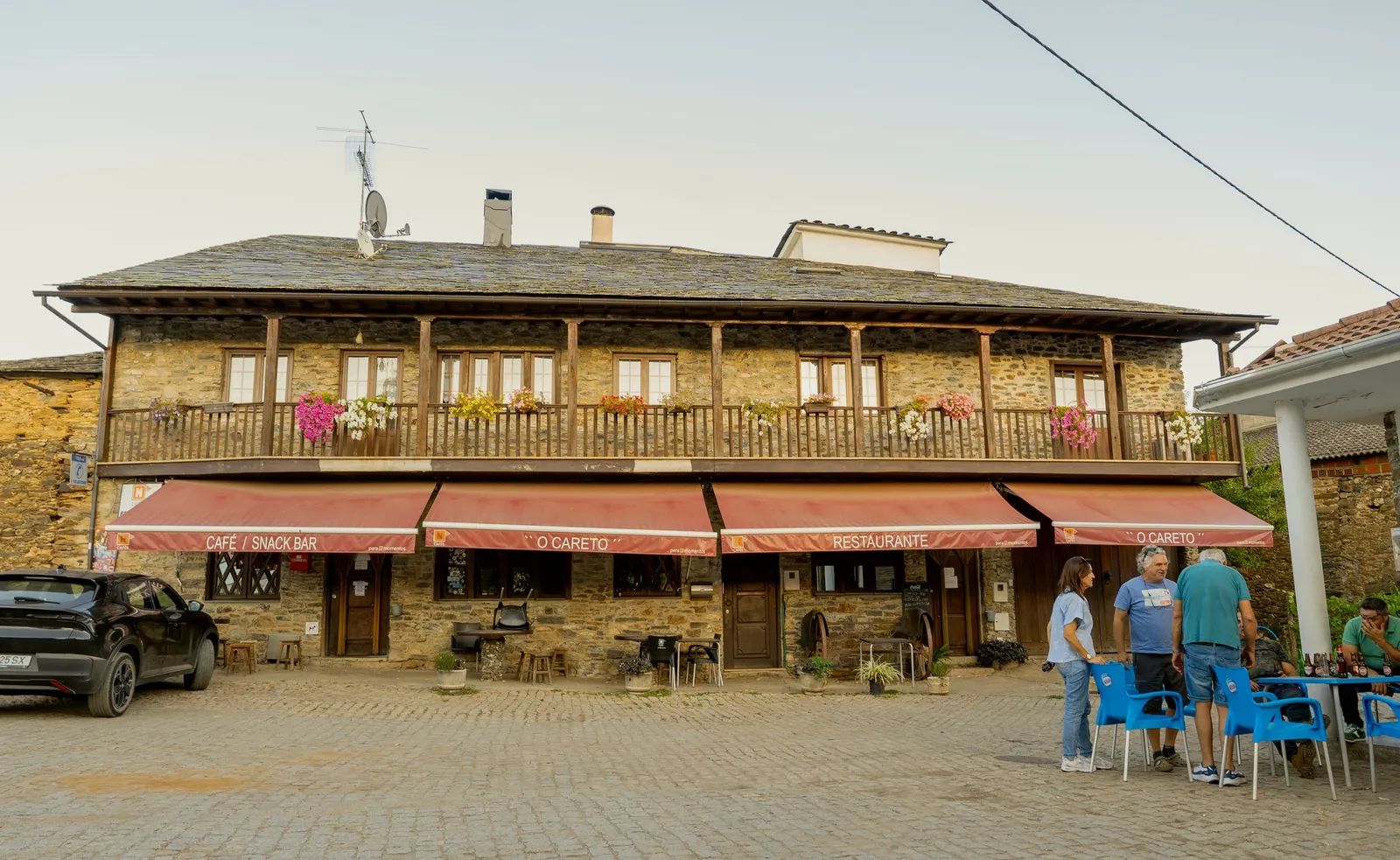 "O Careto" — Café/Snack-Bar e Restaurante
